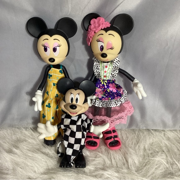 Disney | Toys | Lot Of 3 Misc Disney Minnie Mouse Posable Trendy ...
